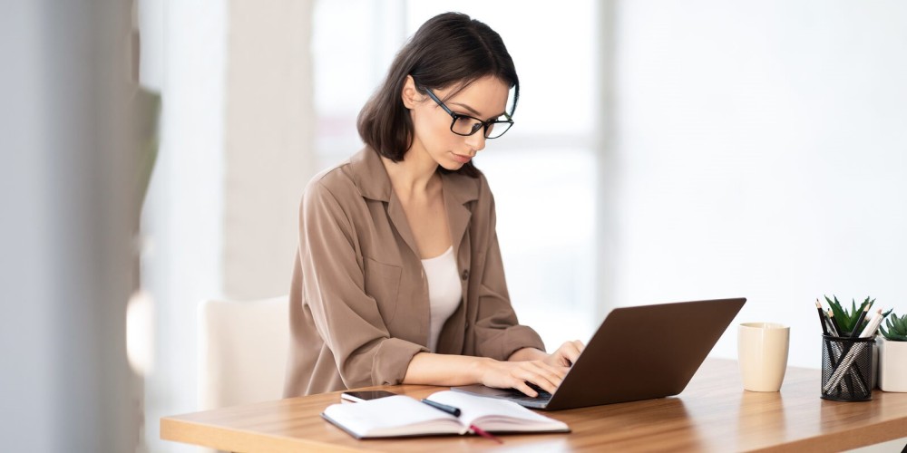 4 consejos para gestionar los sesgos inconscientes en el trabajo virtual